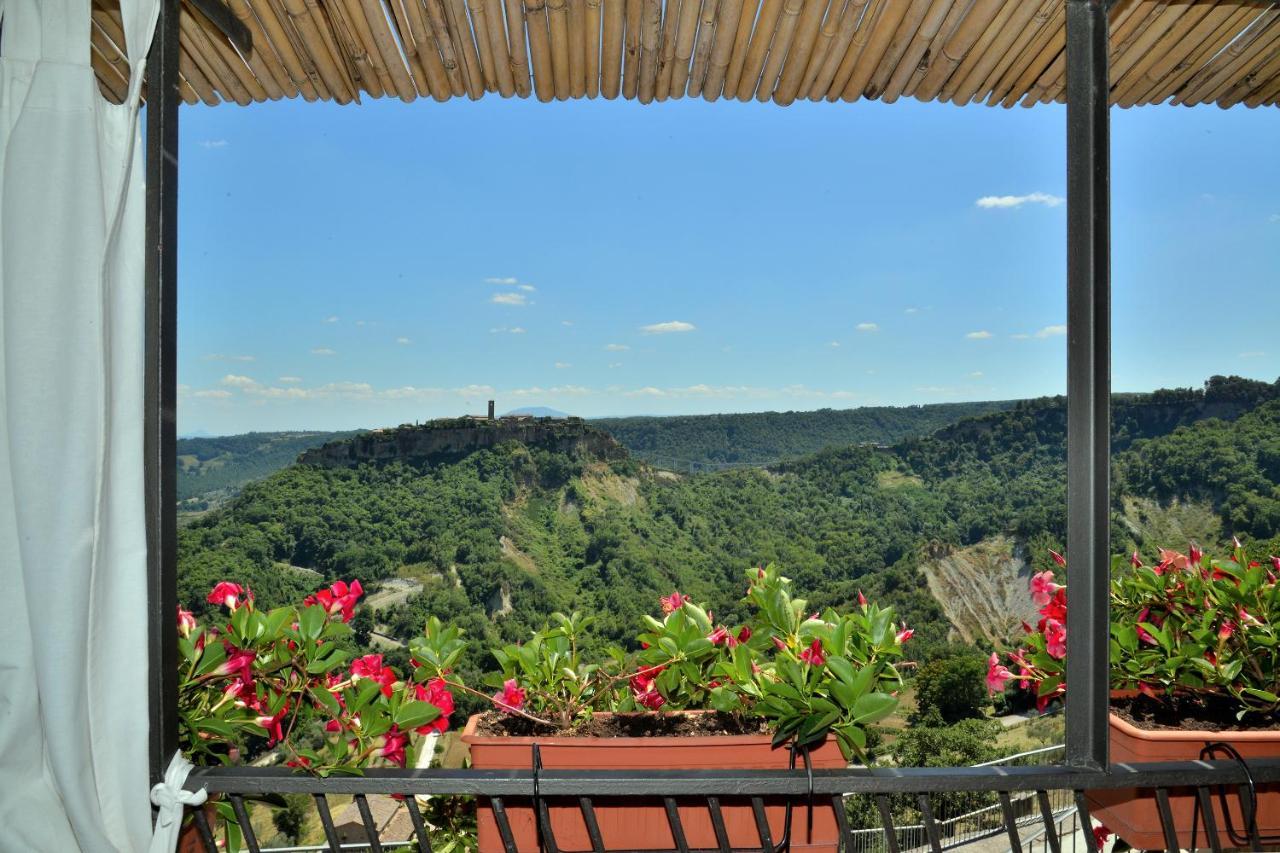 Le Calanque La Terrazza Su Civita Lubriano ภายนอก รูปภาพ